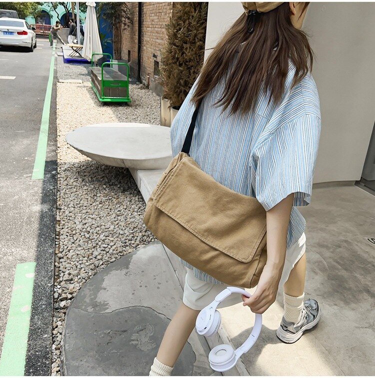 Hobo Soft Slouchy Shoulder Bag