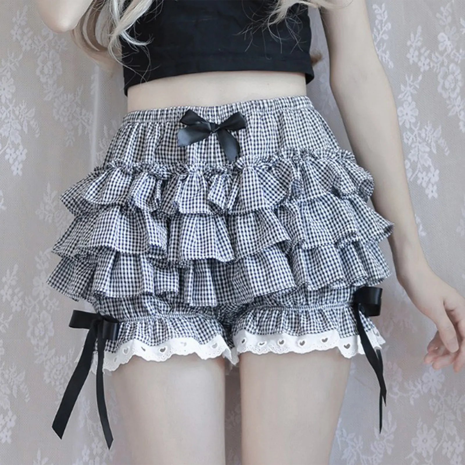 Bowknot Frilly Lace Ruffle Short