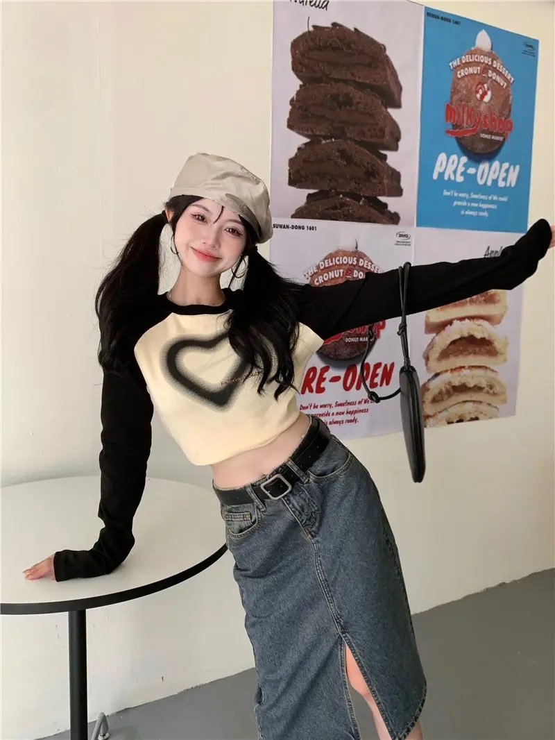 Heart Print long sleeve Tops