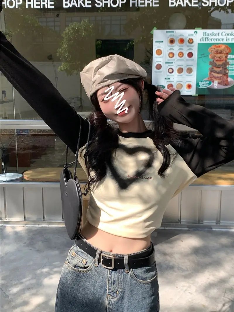 Heart Print long sleeve Tops