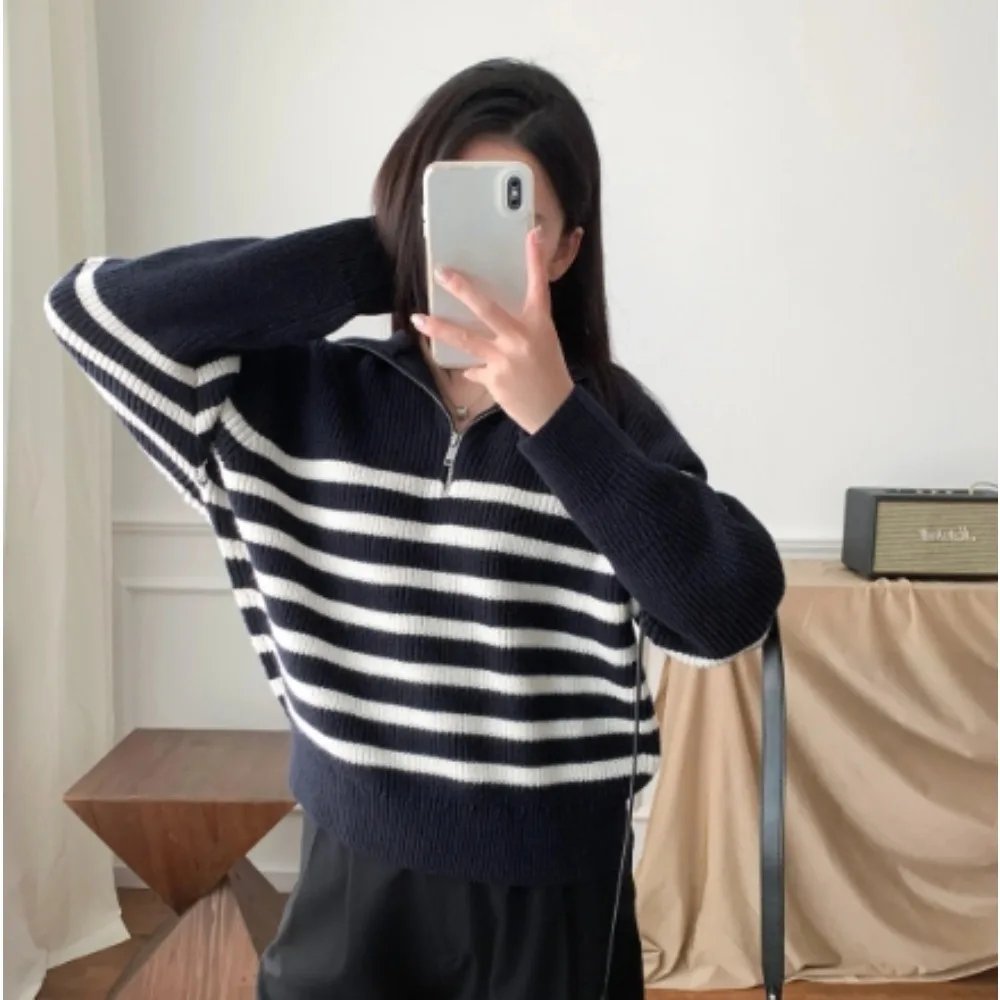 Turtleneck Loose Lapel Striped Knitwear