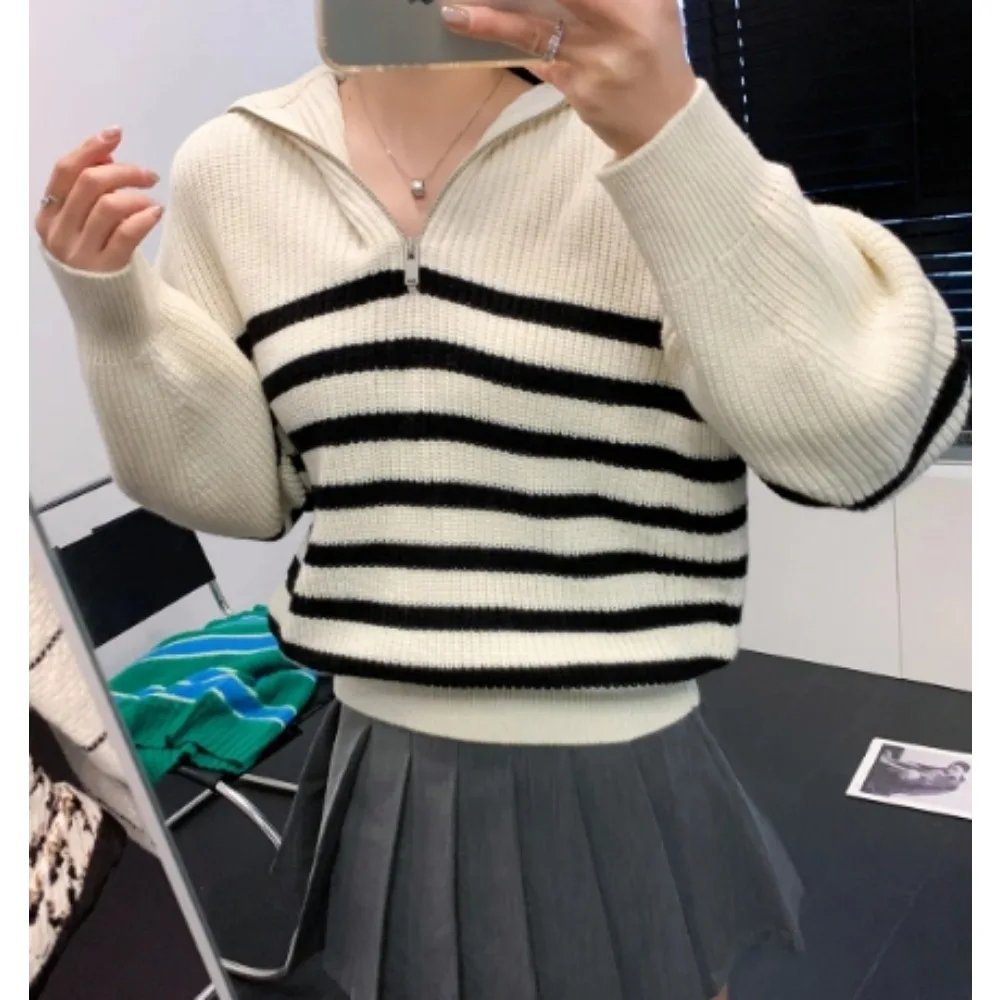 Turtleneck Loose Lapel Striped Knitwear