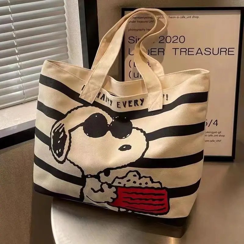 Snoopy Large Capacity Canvas Bag