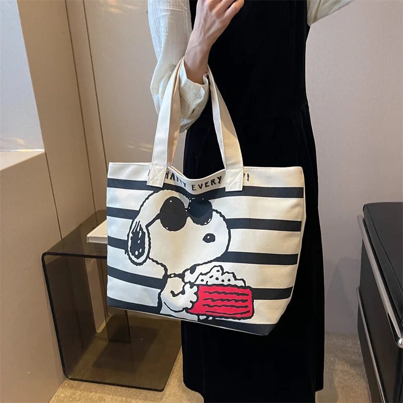 Snoopy Large Capacity Canvas Bag