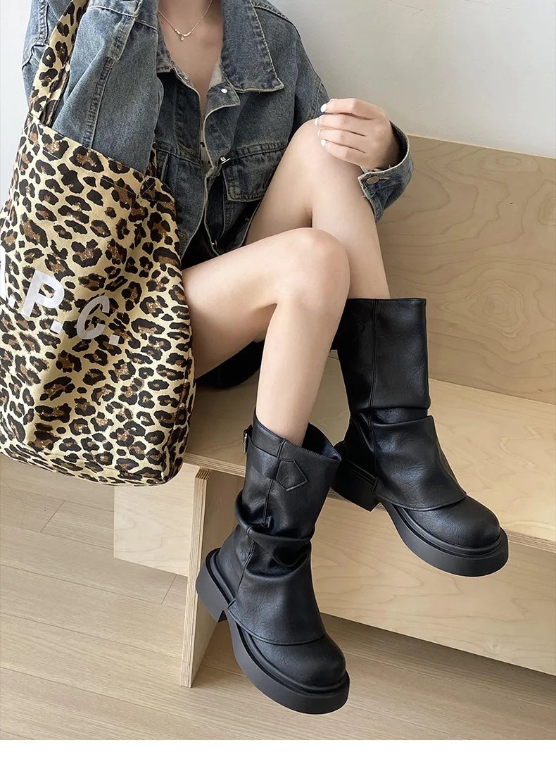 Grunge Style Slouch Boots