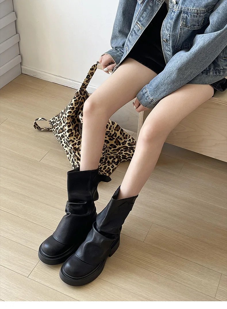 Grunge Style Slouch Boots