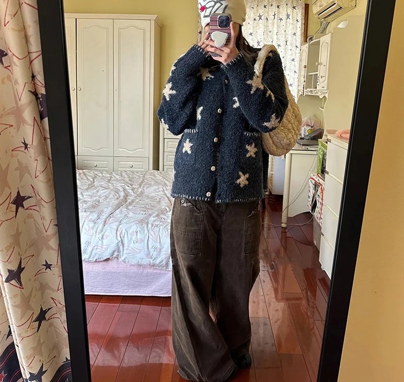 Vintage Star Knitted Cardigan Vintage Star Knitted Cardigan