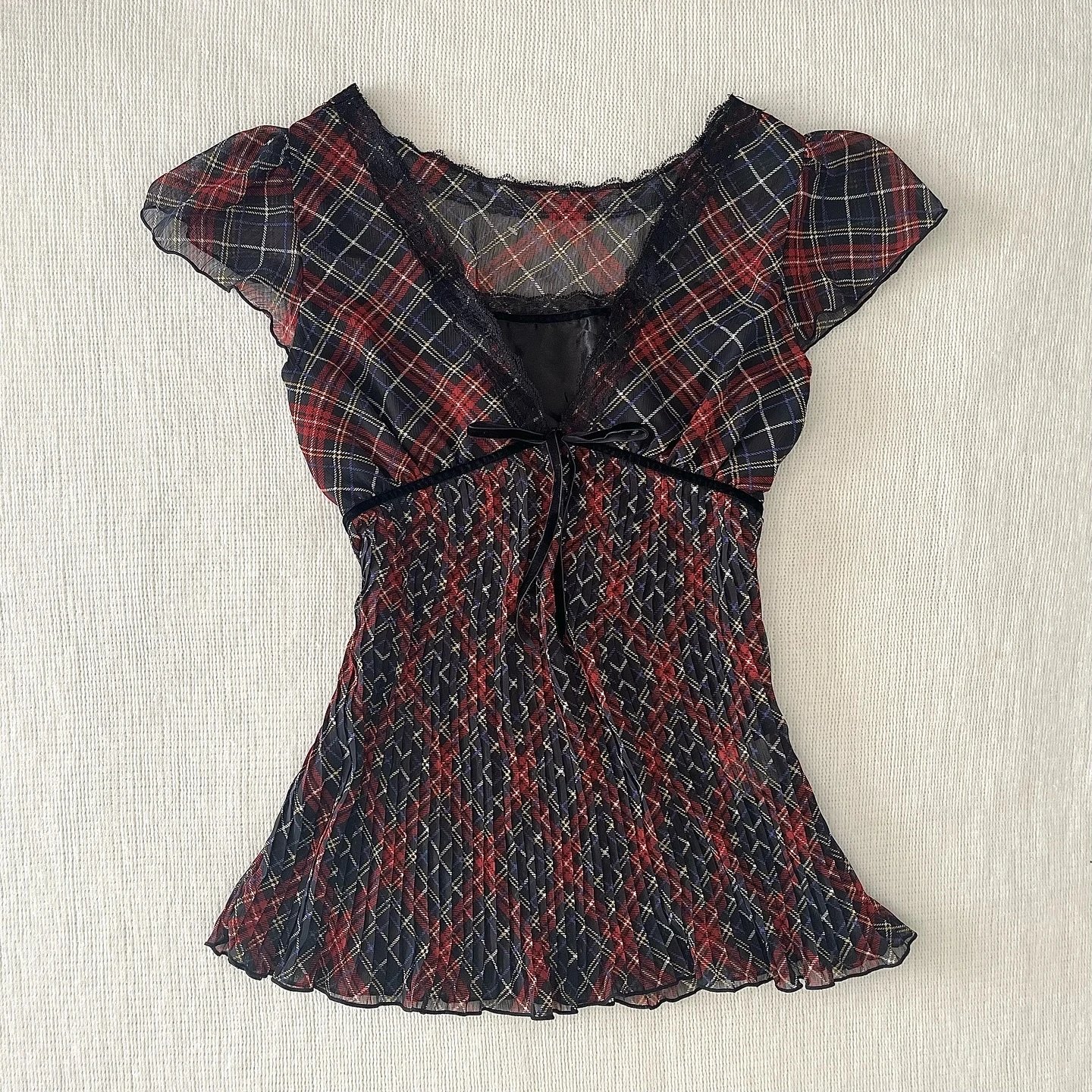 Y2K Vintage Pleated Tees Y2K Vintage Pleated Tees