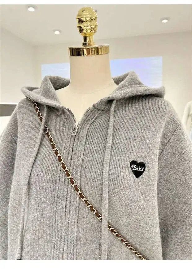 Embroidery Heart Hooded Knitted Cardigan Embroidery Heart Hooded Knitted Cardigan