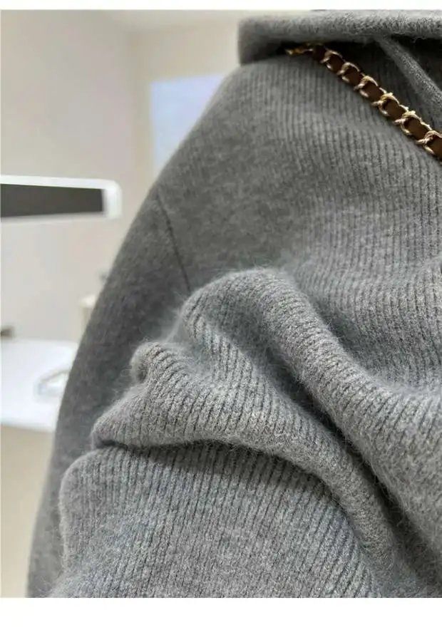 Embroidery Heart Hooded Knitted Cardigan Embroidery Heart Hooded Knitted Cardigan