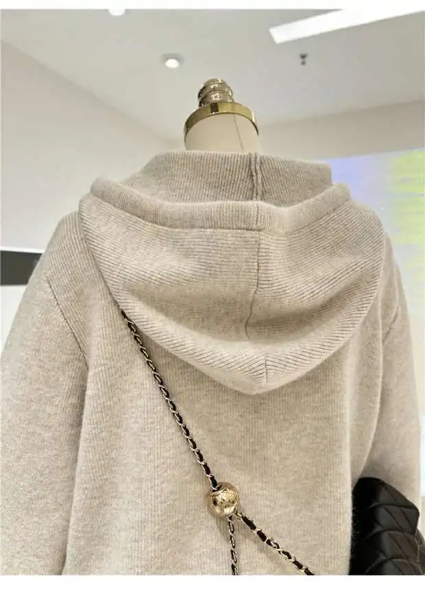 Embroidery Heart Hooded Knitted Cardigan Embroidery Heart Hooded Knitted Cardigan