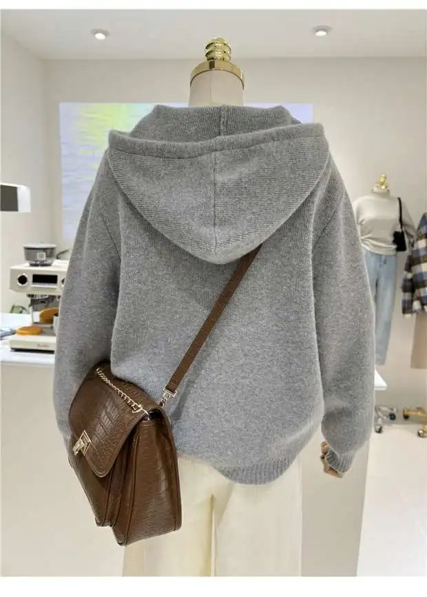 Embroidery Heart Hooded Knitted Cardigan Embroidery Heart Hooded Knitted Cardigan