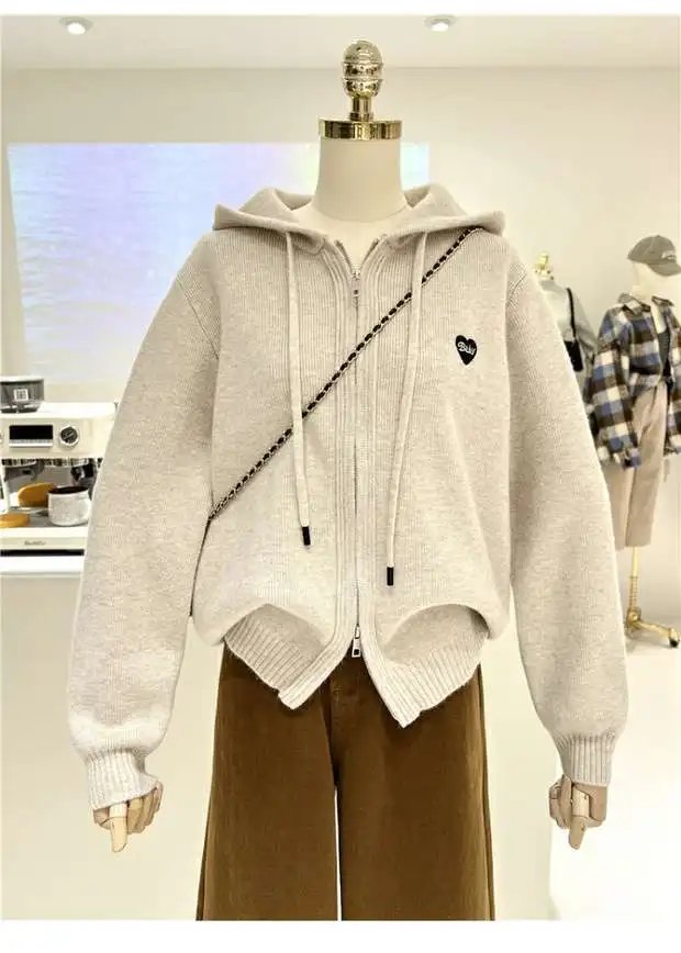 Embroidery Heart Hooded Knitted Cardigan Embroidery Heart Hooded Knitted Cardigan